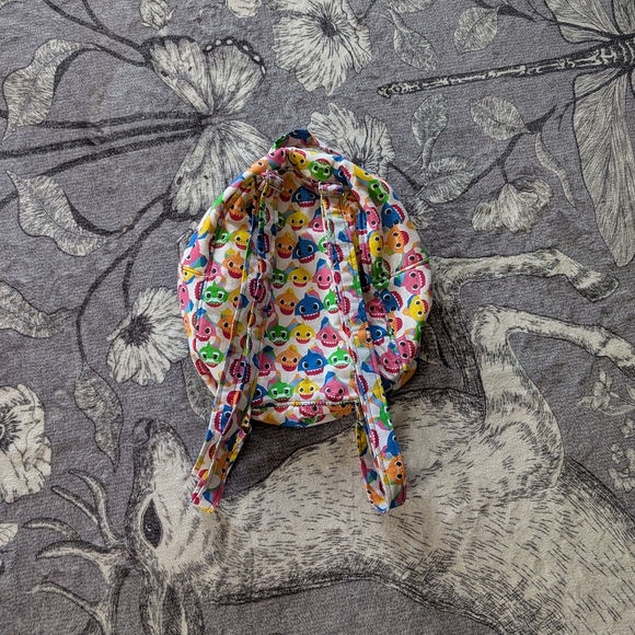 Baby Shark Mini Backpack - Picture 2 of 5